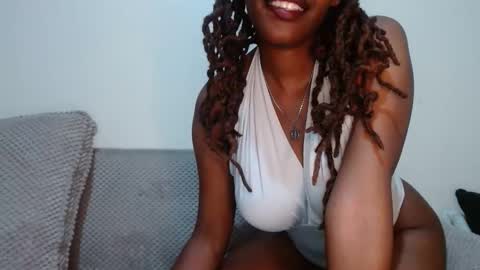 queen74890 online show from September 29, 2:32 am