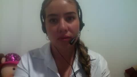 queen_charlotte_ online show from October 1, 6:45 am