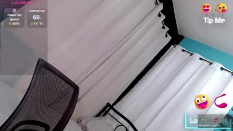 queen_danaya online show from April 24, 12:40 pm