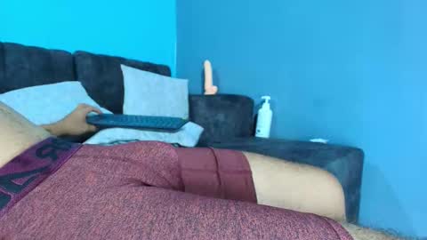 Your Queen Esthefi online show from October 22, 5:58 pm