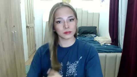 shawny online show from June 12, 10:58 am