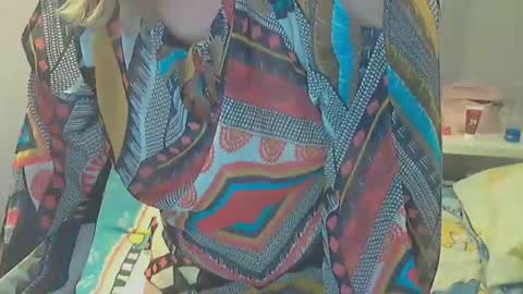 queen_jane8 online show from January 11, 9:57 pm