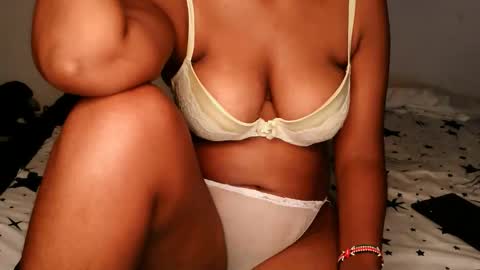 queen_joy123 online show from November 16, 9:39 pm