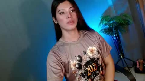 Snapshot of queen_kendalx19 chatting on February 18, 9:21 am Kendal online here from 6am-3pm philippine time online show from February 18, 9:21 am