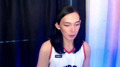 Queen Lucifer online show from November 22, 6:01 am