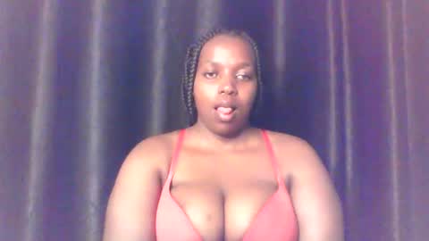 QUEEN online show from March 15, 1:14 pm