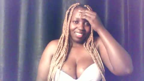 QUEEN online show from May 11, 5:03 am