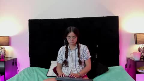 queen_misy online show from May 23, 11:23 pm