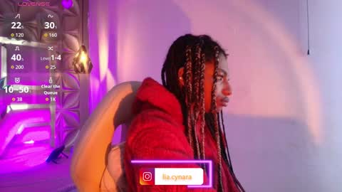   online show from February 17, 6:18 pm