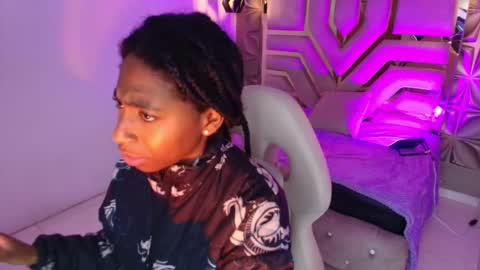   online show from February 21, 12:08 pm