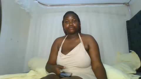 Queen Sara online show from March 25, 7:48 am