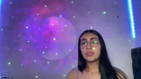 queenbyte_18 online show from March 31, 5:08 am