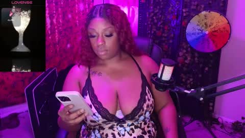 Queen Cherise Roze online show from November 21, 12:41 am