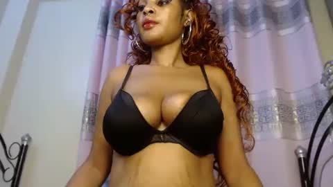 Snapshot of queendelicious1 chatting on February 3, 3:27 pm faithdoris online show from February 3, 3:27 pm