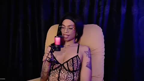 Snapshot of queendom_ing chatting on February 27, 5:07 am Sweet Goddess online show from February 27, 5:07 am