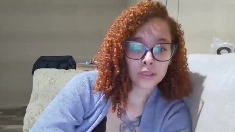 Domina Moon online show from December 19, 7:26 am