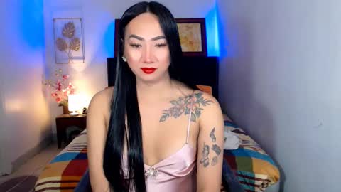 QUEEN online show from March 9, 12:53 am