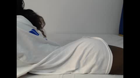 queenninaa online show from March 22, 3:16 pm