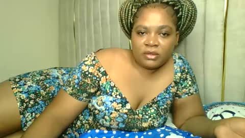 Snapshot of queenofsouls chatting on January 31, 5:51 am . online show from January 31, 5:51 am