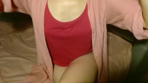 queenoftenderness online show from November 27, 10:28 pm