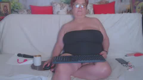 QueenPammy online show from February 16, 3:27 pm