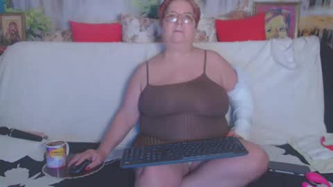 QueenPammy online show from March 1, 6:35 am