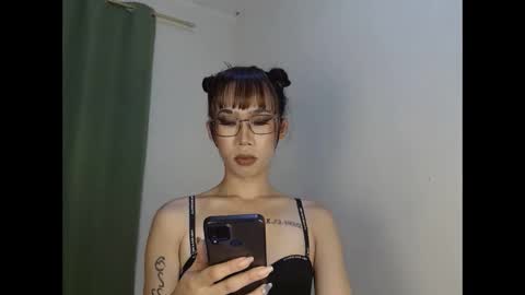 Snapshot of queenpaulaxx chatting on September 10, 3:35 pm Paula watson online show from September 10, 3:35 pm