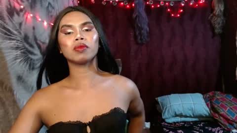 queenpinayebony_xx online show from July 3, 2:55 pm
