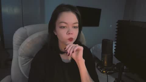 quietluxury online show from March 4, 11:29 am