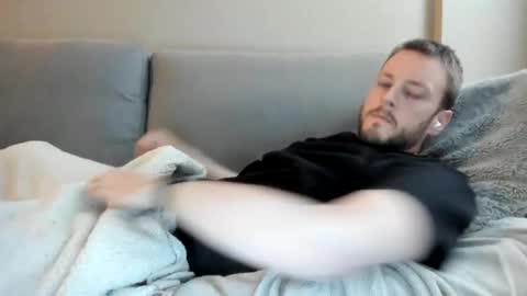 quietstraightcurious online show from March 22, 2:43 pm