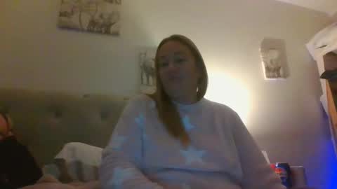 qweenofspades online show from November 2, 8:42 pm