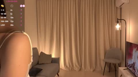 kiri online show from September 24, 7:53 pm