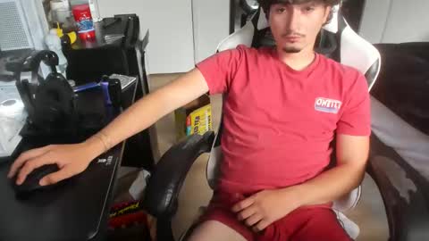 qwert4206 online show from April 11, 11:53 pm