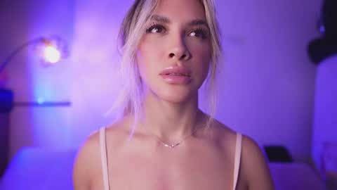 RACHEL BLAKE online show from October 28, 6:25 am