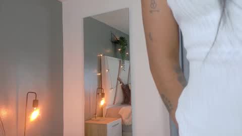  RACHEL  online show from November 10, 11:46 am