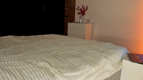 Sherryl online show from February 11, 6:45 pm