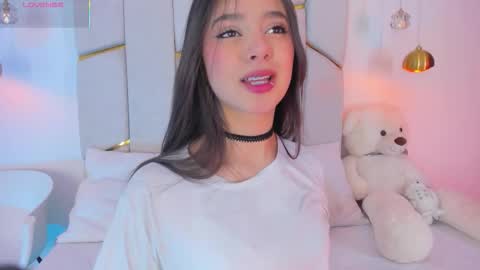 Rachel Ribeiro online show from November 18, 12:30 pm