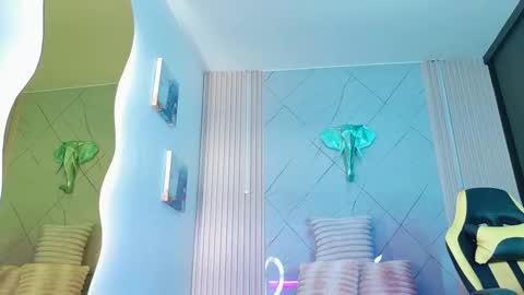 rachel_rivera99 online show from September 12, 11:45 am