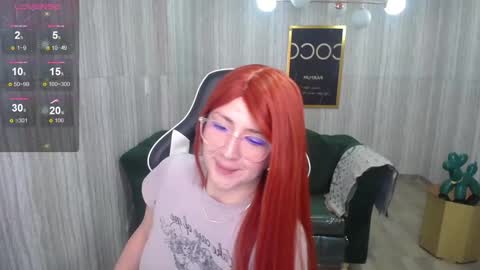 Snapshot of rachel_t_ chatting on December 5, 10:50 am Rachel online show from December 5, 10:50 am