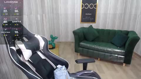 Snapshot of rachel_t_ chatting on December 28, 2:32 pm Rachel online show from December 28, 2:32 pm