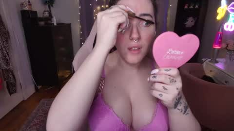 Snapshot of rachelbrooksxx chatting on January 11, 7:38 pm Rachel Brooks online show from January 11, 7:38 pm