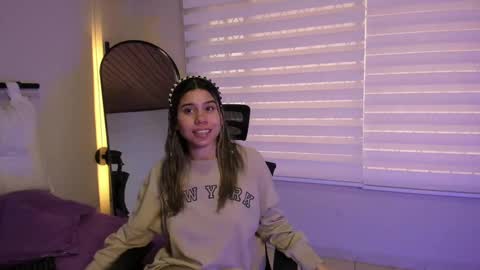 Rachell online show from October 6, 6:04 pm