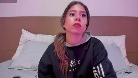 Rachell online show from April 14, 4:16 am