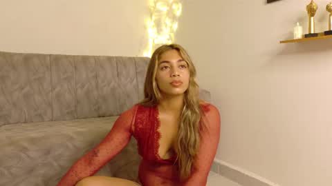 rachell_owen online show from February 11, 4:16 am