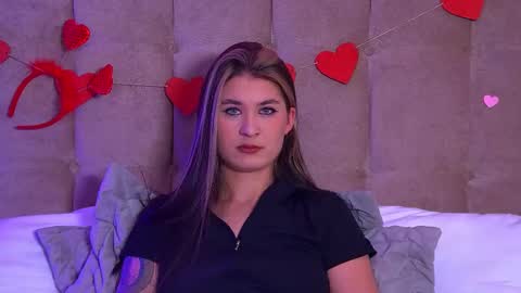 RachellSimpson online show from February 17, 9:32 pm