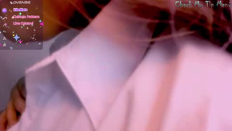 REY online show from October 6, 10:22 am