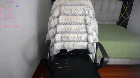 Snapshot of racy_angel chatting on February 27, 6:20 pm Racy Angel online show from February 27, 6:20 pm