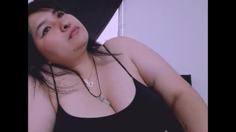 radiantgoddes online show from September 22, 5:39 pm