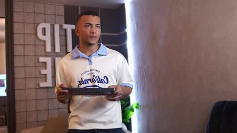 rafa_cruz online show from November 10, 11:57 am