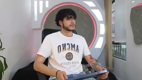 R A F A E L online show from October 21, 9:07 pm